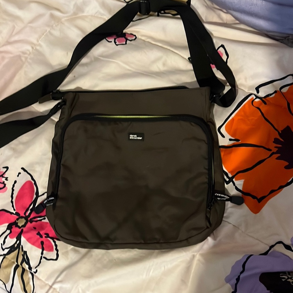 Derek Alexander dark brown bag